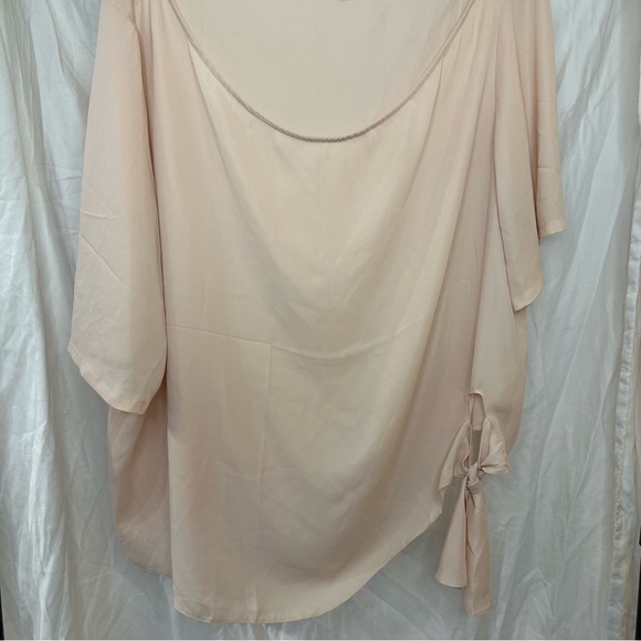 Asos Desgin Curve Side Tie Blouse Shirt Plus Size - Picture 2 of 4